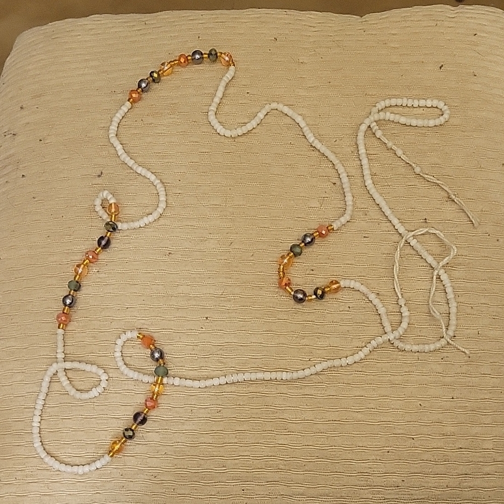 Elegant Multicolor Beaded Necklace